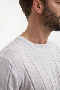 Camisetas de Hombre de Alta Calidad, Diseño Premium, Cómodas, Lisas, Básicas, Modernas, Lujosas, Suaves, Transpirables, Estampadas, Sólidas, Ajustadas, para Uso Diario - Product Image 2