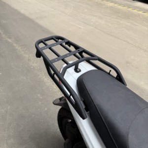 Porte-bagages robuste pour moto M-Biker VinFast Feliz, accessoires pour moto, design 2 - Product Image 4