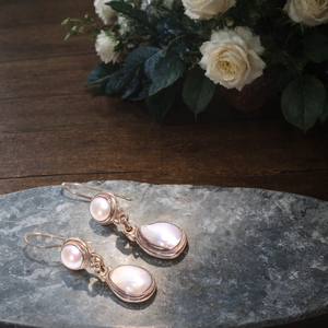 Boucles d'oreilles créoles uniques pour femmes, style palais vintage, en acier inoxydable, imitation perle, plaqué or, style ethnique, sertissage clos, pour mariage - Product Image 1