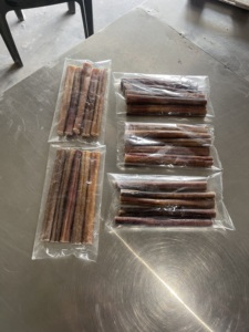 Bâton de chien vintage en résine avec boucle à ardillon, longueur 6 pouces - Product Image 4