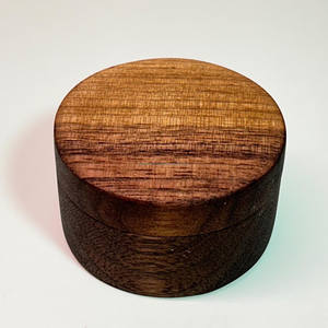 Caja de almacenamiento de anillo de madera de acacia redonda superventas, tamaño y forma personalizados para organización de joyería - Product Image 2