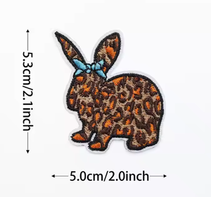 Lovely Carnation Embroidery Patch Iron On Fabric Badge for Hats Bags <b>Jackets</b> Caps DIY Floral Apparel Decoration Wholesale Factor - Product Image 3
