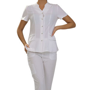 Tenues d'uniformes personnalisables pour femmes avec logo : Tunique, pantalon et blouses à boutons métalliques pour thérapeutes de SPA, massagistes, coiffeuses, esthéticiennes et techniciennes en onglerie - Product Image 4