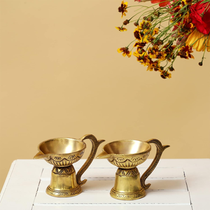 Handcrafted Brass Cup Diya <b>Oil</b> <b>Lamp</b> Traditional Brass Candle Holder Decorative <b>Oil</b> Burning <b>Lamp</b> Home Accent Tabletop Lighting - Product Image 2