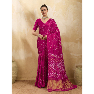 Sari Tradicional Gujarati Bandhani Lagdi Pallu para Mujer - Product Image 1