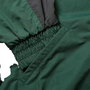 Survêtements coupe-vent personnalisés pour hommes avec logo sur mesure – Qualité supérieure, coupe oversize, avec votre logo - Product Image 4