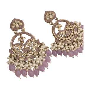 Juego de Aretes de Alta Calidad Premium, Elegante Conjunto de Joyería de Moda para Mujer, Diseño Personalizado Disponible para la Venta - Product Image 1