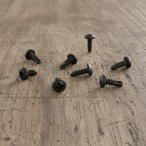 Vis à béton en acier au carbone revêtu noir PDC Modèle 11 - Tête cylindrique, pointe de perçage, entraînement Phillips, couple élevé, classe 4.8 et 6.8 pouces - Product Image 4