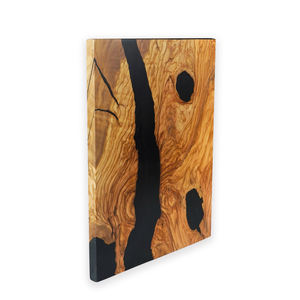 Planche à découper personnalisée en bois d'olivier de luxe Bold Blossom, écologique, résistante au lave-vaisselle, épaisseur 1,5 cm, pour la cuisine - Product Image 6