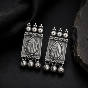 Pendientes Colgantes de Acero Inoxidable Chapados en Oro de Calidad Premium para Mujer, con Engaste de Bisel, Estilo Ghungroo, Joyería Artística de Moda para Aniversario - Product Image 4