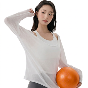 เสื้อโยคะแขนยาวสีขาวสำหรับผู้หญิง ทรงหลวม ผ้าบางโปร่ง ตัดเย็บแบบเว้า ระบายอากาศได้ดี ผลิตจากผ้าสแปนเด็กซ์และโพลีเอสเตอร์ สีพื้น - Product Image 5