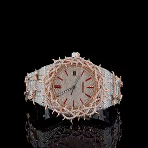 Reloj de Lujo de Edición Limitada con Diamantes de Moissanita VVS1, Cuarzo y Acero Inoxidable, Diseño Único Totalmente Personalizado - Product Image 1