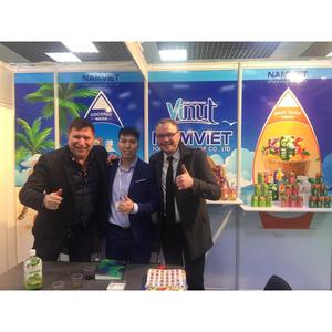 ขวดน้ำเสาวรสสำหรับสัตว์เลี้ยงทำจาก1L ฉลากส่วนตัว - Product Image 5