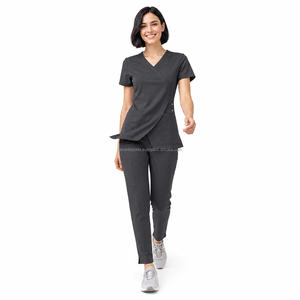 Ensemble de tenue médicale classique sans logo, coupe ajustée, tissu extensible quadridirectionnel, pantalon cargo jogger pour personnel médical et privé - Product Image 2