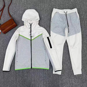 Conjunto Deportivo de Hombre, Estilo Urbano, con Capucha, de Forro Polar, para Otoño, de Secado Rápido, con Logotipo Personalizado - Product Image 1