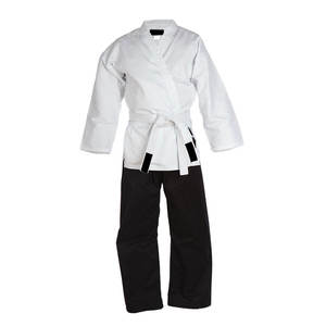 Combinaison de karaté respirante pour adultes, enfants et femmes. Créez votre propre logo. Uniformes de karaté approuvés par la WKF en vente. - Product Image 5
