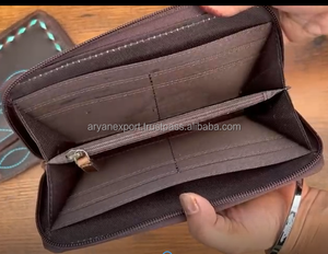 Bolso cruzado con flecos de cuero genuino y punto de bota duradero personalizado para mujer conjunto de embrague de mano con cremallera de cuero genuino - Product Image 6