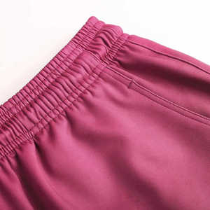 Uniforme de voleibol de secado rápido 100% poliéster, logotipo personalizado del equipo, ropa deportiva de alta calidad, conjunto de camiseta y pantalones cortos de voleibol - Product Image 3