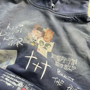 Sudadera con Capucha Extra Grande, Estilo Vintage, con Estampado Personalizado, Efecto Desgastado, para Hombre, con Logotipo Bordado y Pedrería - Product Image 3