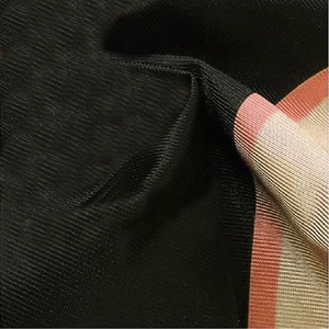 Shorts de boxe Muay Thai personnalisés, shorts de combat athlétiques avec tissu à séchage rapide et service OEM - Product Image 5