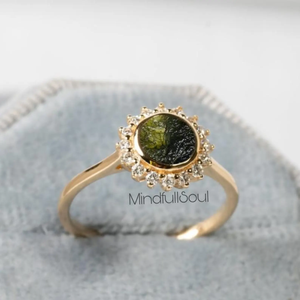 Bague en Moldavite certifiée de qualité A, fabriquée à la main |   Moldavite naturelle de la République tchèque, Chlum |   Argent sterling 925 plaqué or |   2026 - Product Image 4