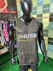 Chaleco Deportivo sin Mangas para Hombre HUSKY, Transpirable, con Cuello en V, Estampado Digital, 100% Poliéster, Secado Rápido, Corte Regular, para Todas las Temporadas - Product Image 3