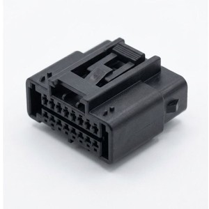 Fábrica de moldes de inyección de plástico especializada en diseño de ingeniería PBT GF30, moldeo automotriz, diseño de moldes, PBT confiable y duradero - Product Image 6