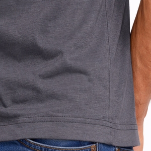 Camiseta de algodón con cuello en V para hombre, tela suave, colores personalizados, tela transpirable y ligera, estilo casual para hombre. - Product Image 6