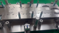 Machine de poinçonnage à estampage progressif pour lamination de stator et de rotor de moteur, pour mélangeurs et aspirateurs