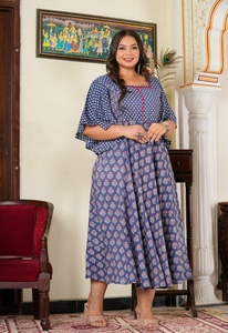 Robe Anarkali en rayonne grande taille pour femme, imprimé floral gris, smockée, brodée, col carré, manches évasées, tenue de maternité - Product Image 1