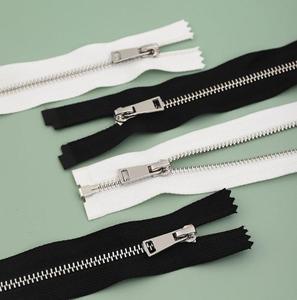 Venta Directa de Fábrica 3 #   5 #   Cierres Metálicos de Latón con Bloqueo Automático para Abrigos, Ropa y Bolsos - Product Image 1