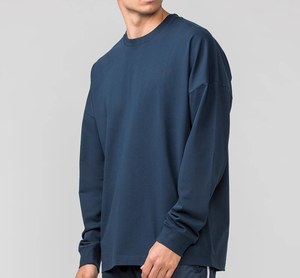 T-shirt à manches longues surdimensionné pour homme, 100% coton, couleur unie, col rond, logo tricoté sur le devant, style streetwear décontracté, coupe régulière - Product Image 1