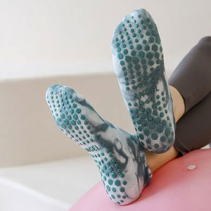 Custom Logo Anti-Slip <b>Grip</b> Football <b>Socks</b> for Men High Quality Breathable Athletic Soccer Short <b>Socks</b> Non-Slip Crew Knitted - Product Image 6