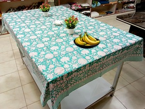 Nappe 2026 bleu ciel givré à motifs floraux roses, imprimée à la main au bloc indien, pour l'inauguration de maison, la décoration de ferme et les mariages - Product Image 2