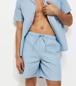 Shorts de sport pour hommes en polyester à séchage rapide, personnalisables avec logo, pour basketball, football et rugby, double couche en mesh, vente en gros - Product Image 2