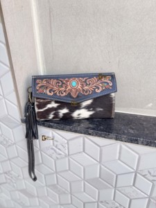 Custom Designer Hand <b>Tooled</b> Carving Leather Wallet Clutch Phone <b>Case</b> Stylish Cowhide Leather Clutch for Women Multi Uses - Product Image 1