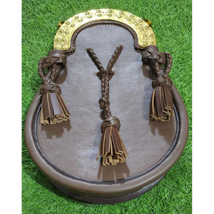 Accessoires de costume écossais traditionnels les plus vendus : cantle en laiton et pochette en cuir végétalien marron pour kilt et sporran - Product Image 4
