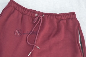 Conjunto Deportivo Personalizado con Logotipo para Hombre, Estilo Urbano, Ecológico, Transpirable, de Algodón y Felpa, Sudadera con Capucha y Pantalones Jogger, OEM ODM, Venta al Por Mayor, para Gimnasio, Invierno - Product Image 3
