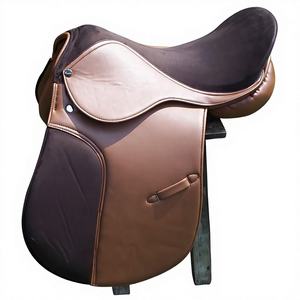 Sillín de equitación inglés sintético ligero de alta calidad con fabricante de árboles de puente de goletas intercambiables - Product Image 1