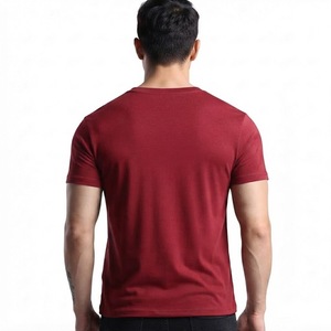 Camiseta Premium de Cuello Redondo para Hombre, Corte Regular, Color Sólido, 100% Algodón, Jersey Suave, Manga Corta, Informal, Esencial para el Día a Día - Product Image 2