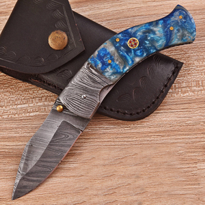 Couteau de poche EDC pliant artisanal en acier Damas avec verrouillage Liner Lock, couteau de chasse d'extérieur, lame à pointe clip en résine 0,5 mm - Product Image 1