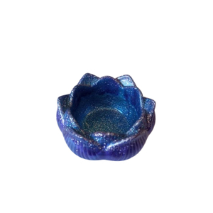 Support de bougie chauffe-plat en résine fait main, motif fleur de lotus, avec paillettes bleues scintillantes en époxy, pour décoration intérieure et cadeaux festifs - Product Image 1