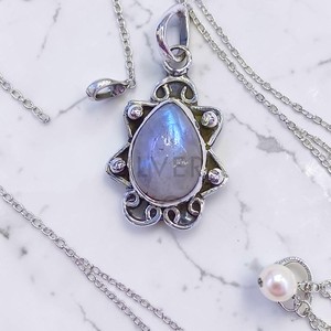 จี้เงินรูปพระจันทร์สีรุ้ง และจี้เงินแท้ 925 ขนาดเล็ก ทำด้วยมือ - Product Image 3