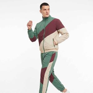 Conjuntos de Chaqueta y Pantalones de Invierno con Capucha para Hombre, Estilo Casual Urbano, Cortavientos, Tallas Grandes, Poliéster, Diseño 2 en 1, Logotipo Personalizado para EE. UU. - Product Image 3