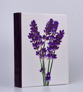 Carnet artisanal à motif lavande, couverture rigide crème, minimaliste, fleuri, avec marque-page en ruban, journal de Provence française - Product Image 6