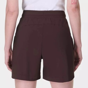 Shorts de sport taille haute pour femmes en tissu polaire respirant avec logo personnalisé – Nouvelles couleurs estivales tendance - Product Image 5