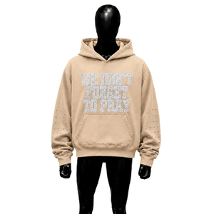Sweat-shirt à capuche pour homme We Don't Forget To Pray, imprimé strass, style streetwear décontracté, en coton French Terry beige, collection automne - Product Image 1