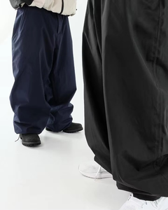 Pantalon de ski cargo ample doublé en mesh personnalisé pour homme, imperméable - Product Image 4