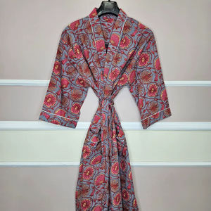 Robe kimono de plage en soie 100% pour resort, style vintage indien bohème, vente en gros - Product Image 1