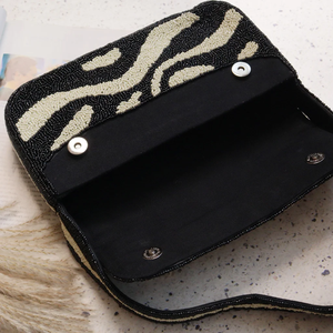 Sac à main bandoulière pour femme, noir rayé, orné de perles blanches, avec chaîne, pochette à fermeture éclair - Product Image 4